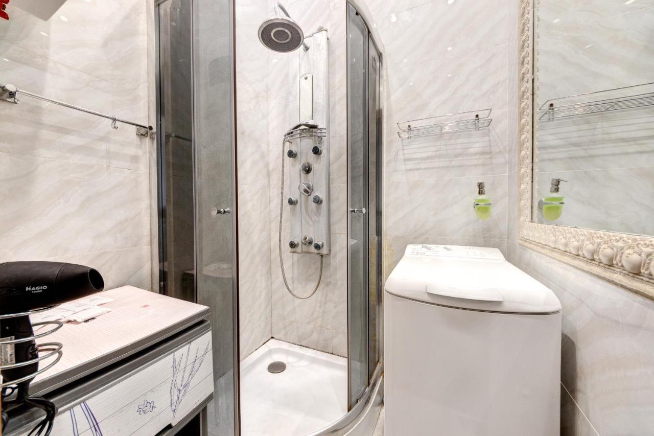 Apartments With 3 Rooms Near Palace Ukraine Київ Екстер'єр фото